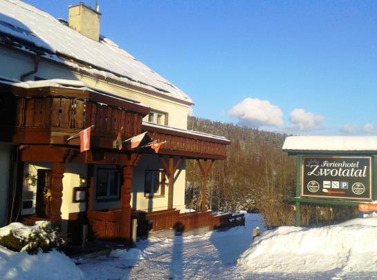 Ferienhotel Zwotatal 7