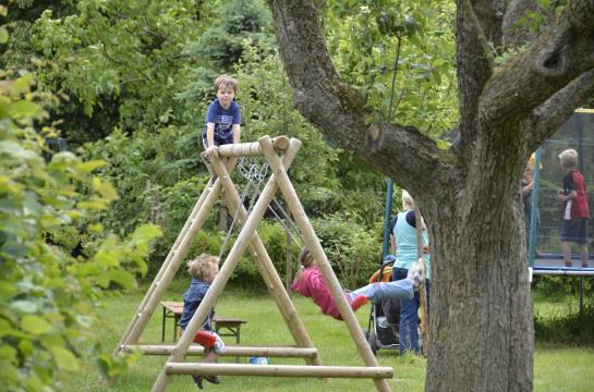 Hotel Ferienwohnungen Weichaer Hof 2