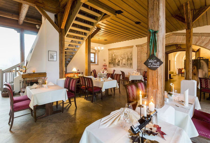 Hotel Kloster Nimbschen 12