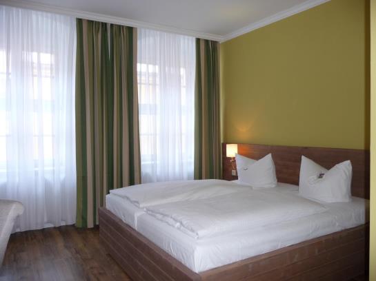 Hotel Am Obermarkt 4