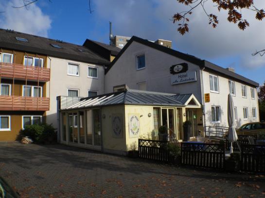 Hotel Am Lerchenberg 6