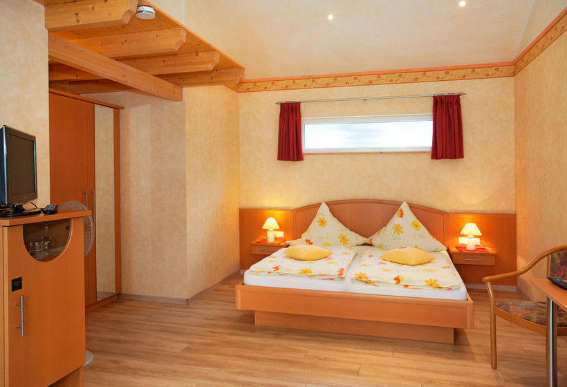 Hotel Weinhaus Simon 1