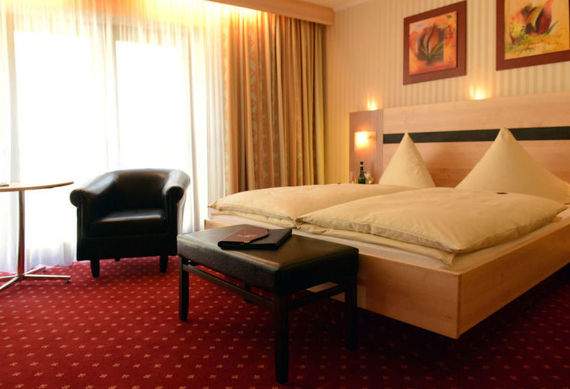 Boutique Hotel Rebenhof 9