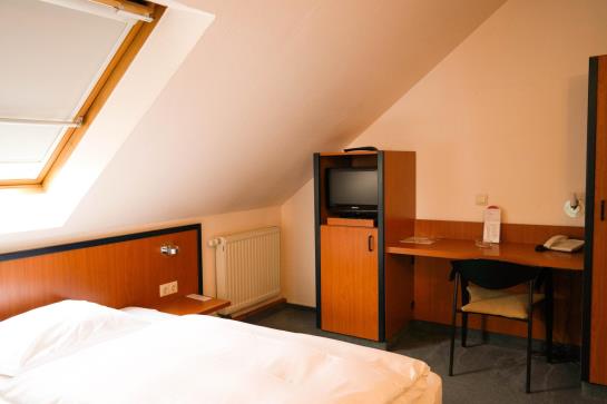 Hotel Hillegosser Hof 8