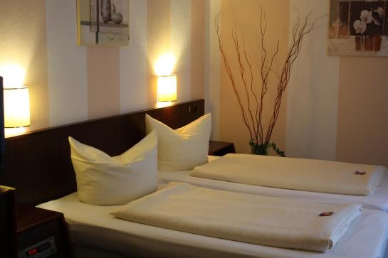 Hotel Senator Bielefeld 3