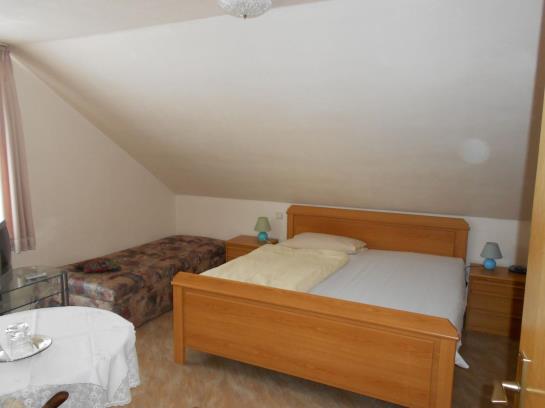 Hotel Restaurant Cafe Waldterrasse 3