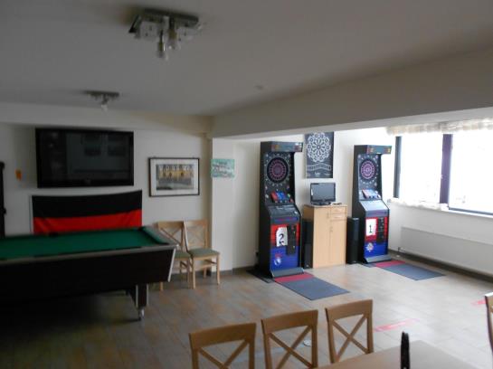 Hotel Restaurant Cafe Waldterrasse 9