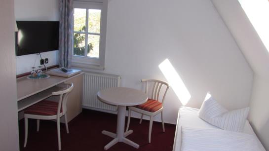 Hotel Zum Kranichsee 5