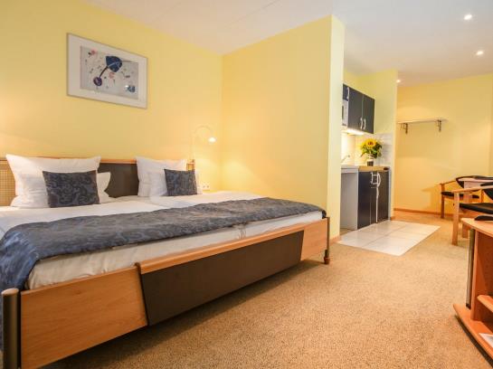 Aparthotel Villa Freisleben 15