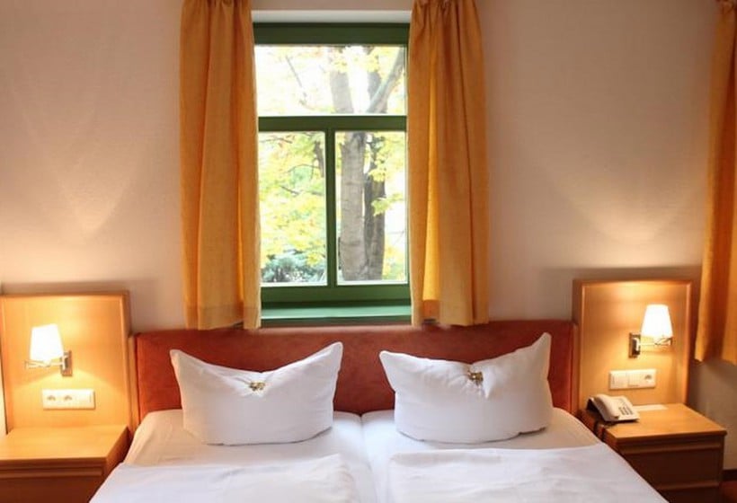 Hotel Gutshof Hauber 1