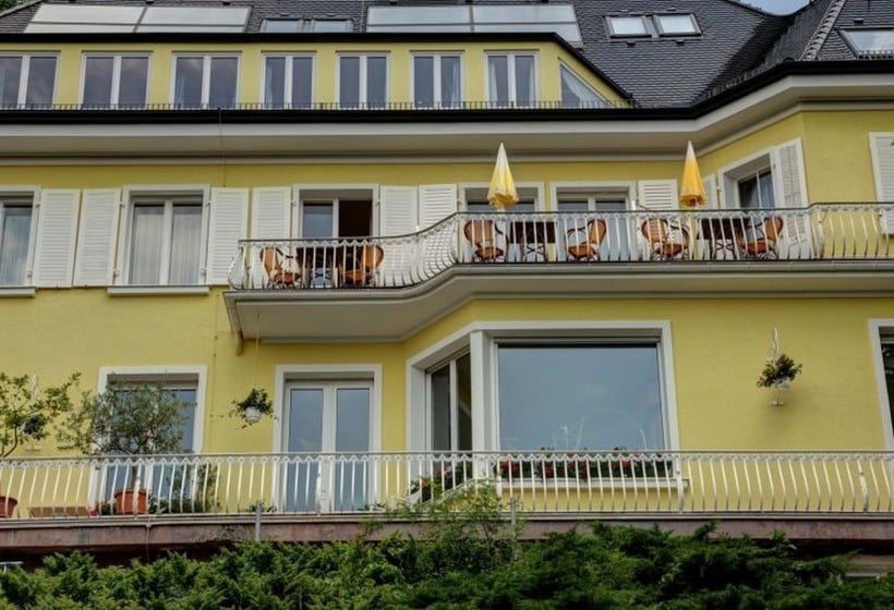 Hotel Villa Weißer Hirsch 1