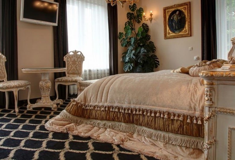 Hotel Villa Weißer Hirsch 9