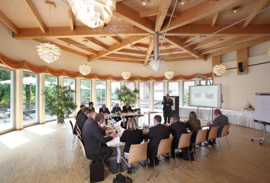 Hotel Forsthaus Grüna 11