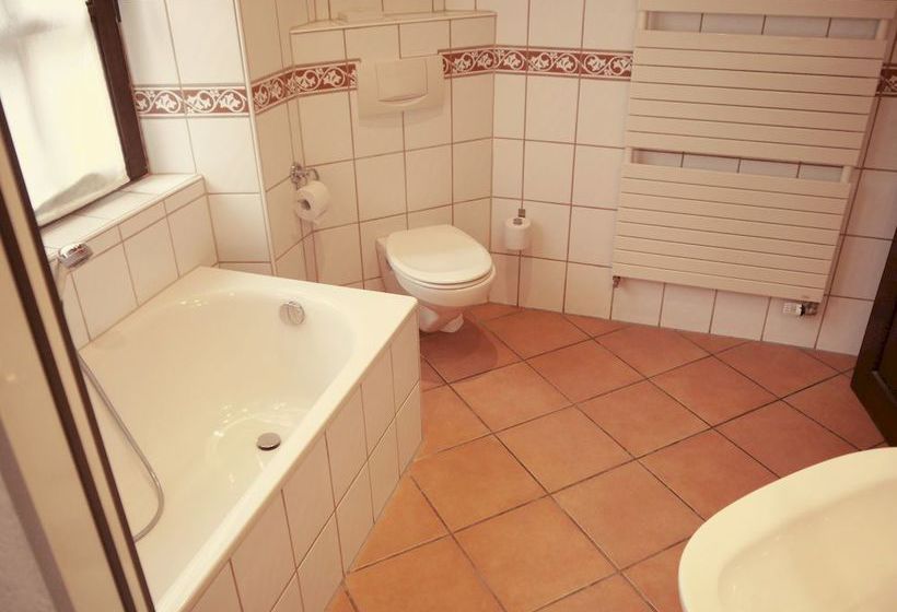 Hotel Badische Kellerey 5