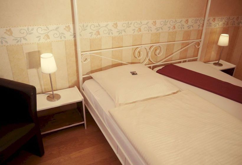 Hotel Badische Kellerey 8