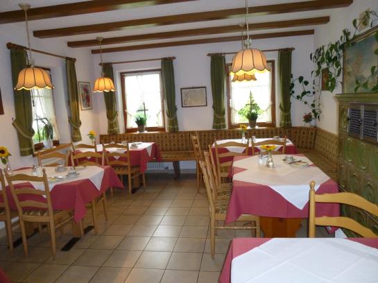 Hotel Zum Hirschen 10