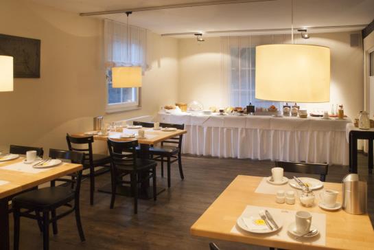 Hôtel Burgcafé Rest.-weinkeller 2