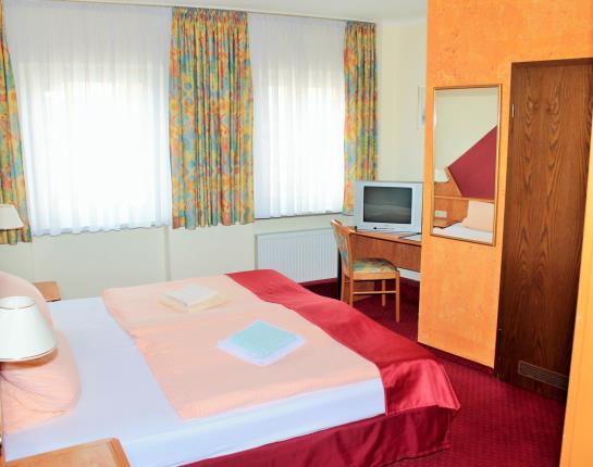 Hotel Zum Adler 2