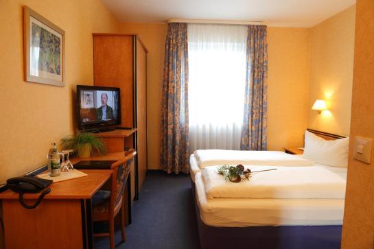 Hotel Zum Goldenen Lamm 11