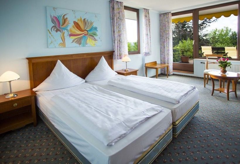 Hotel Maasberg Therme 13