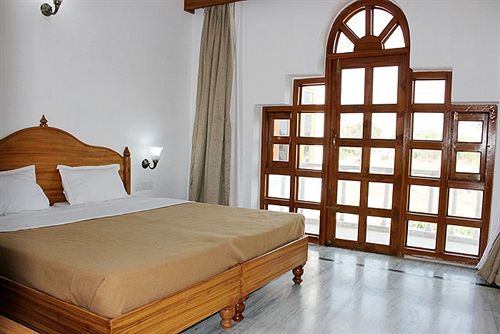 Hotel Isabel Palace 12