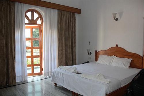 Hotel Isabel Palace 20