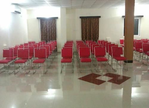 Hotel Royal Grand Inn 4