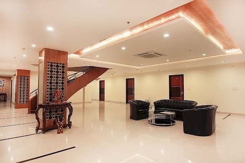 Hotel Majestica Inn 18