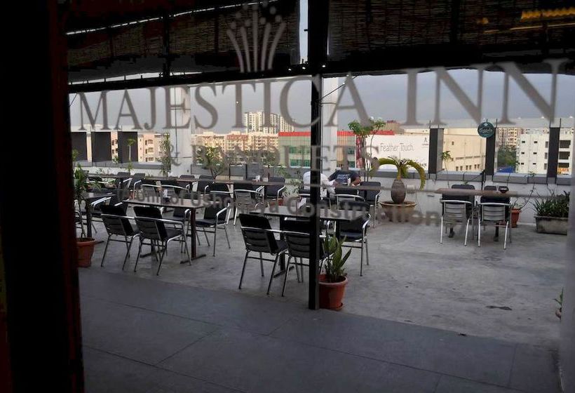 Hotel Majestica Inn 6