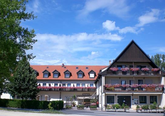 Hotel Zum Bartl 8