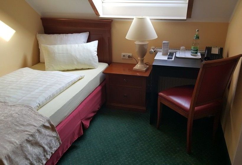 Hotel Residenz Stockstadt 10