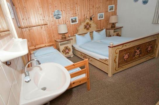 Pensión Berggasthof Am Roßkopf 1