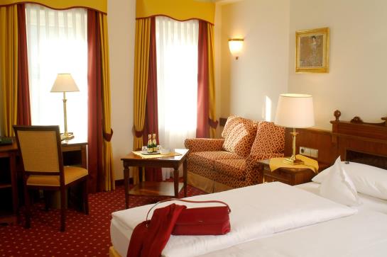 Landhotel Zum Hessenpark 17