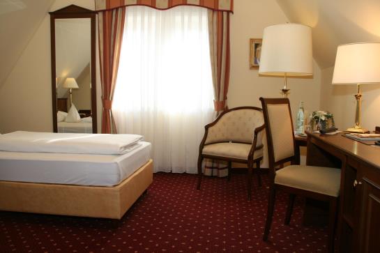 Landhotel Zum Hessenpark 20