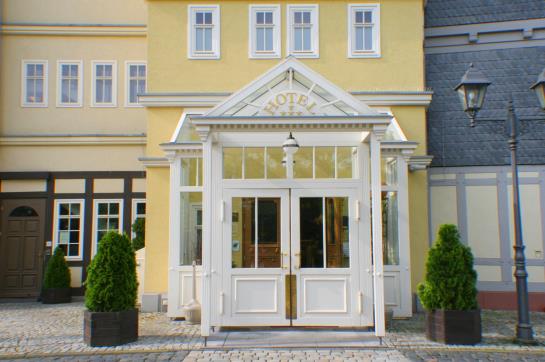 Landhotel Zum Hessenpark 4