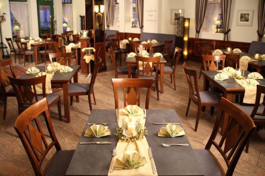 Landhotel Zum Hessenpark 8