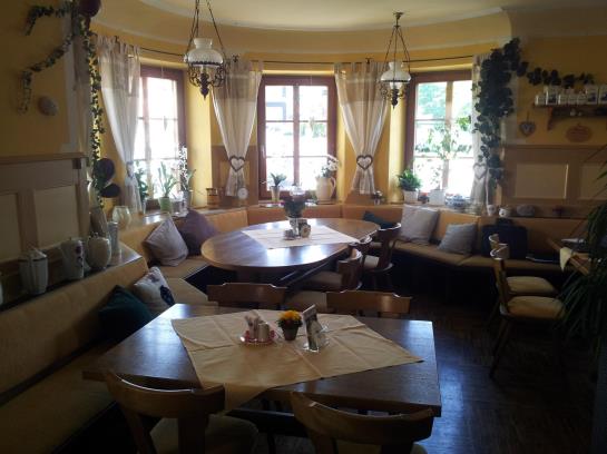 Brauereigaststätte & Hotel Rössle 11