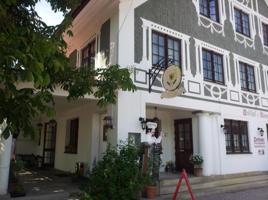 Brauereigaststätte & Hotel Rössle 12