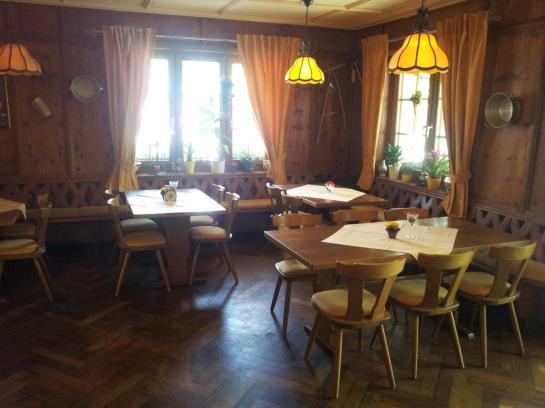 Brauereigaststätte & Hotel Rössle 8