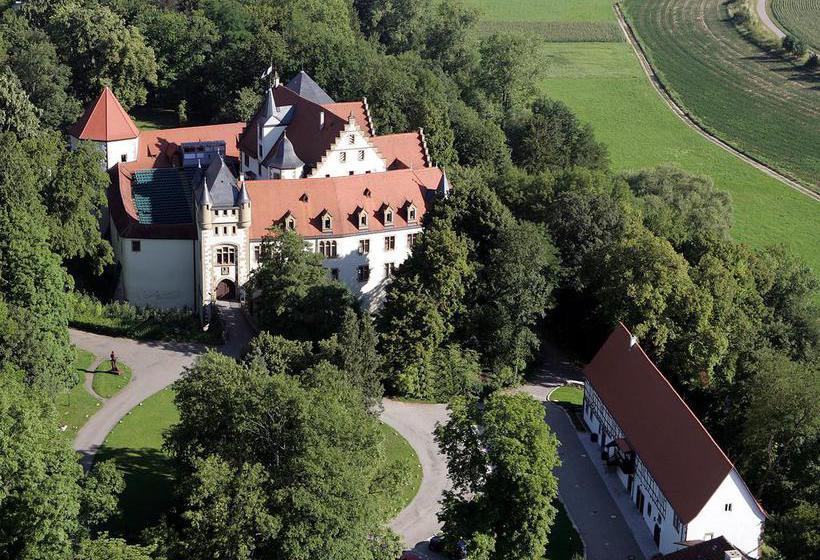 Schlosshotel Götzenburg 6