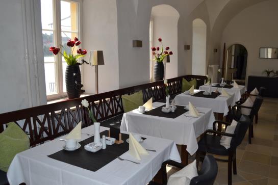 Hotel Schloß Ort 10