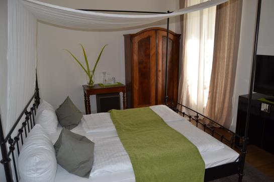 Hotel Schloß Ort 11