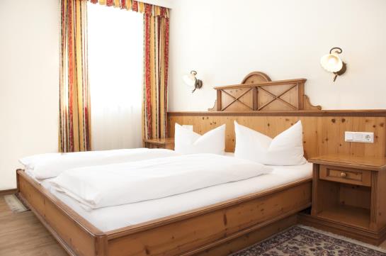 Hotel Bayerischer Löwe 11