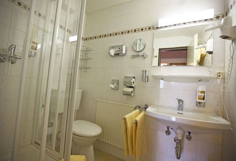 Pensión Alpengasthof Ohlstadt 4