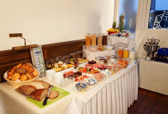 Centro Hotel Ritter St. Georg 10