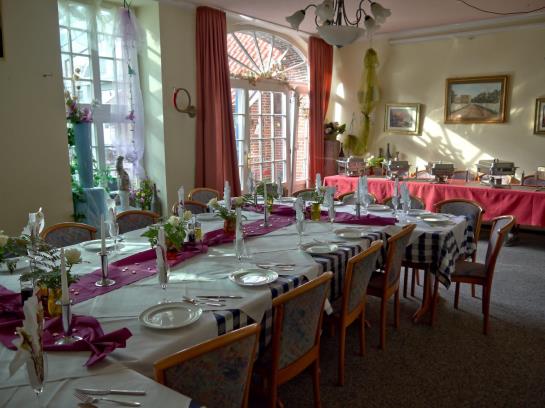 Hotel Friesische Wehde 12