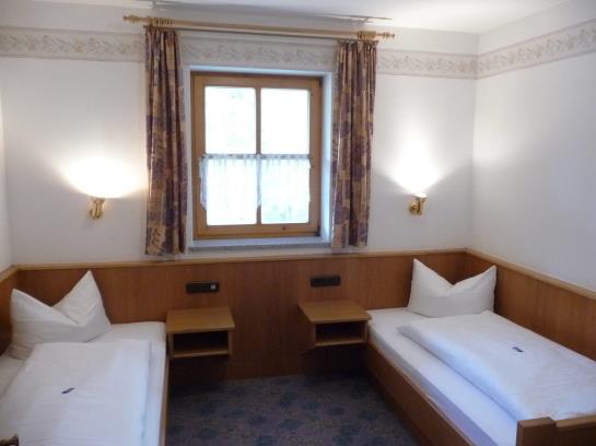 Hôtel Zum Tierpark 9