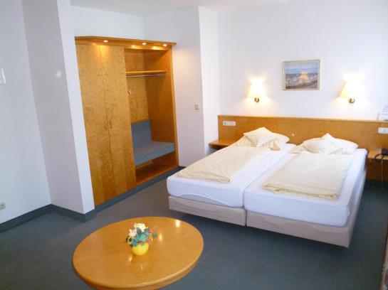 Hôtel Auracher Hof 12