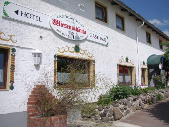 Pension Auenhof Landgasthaus 3