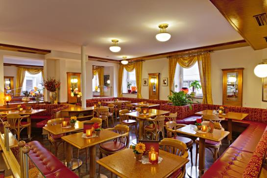 Café Hotel Greinwald 7